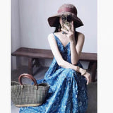 Super Nice And Beautiful Broken Flowers V Collar Dress Dress New Fresh Holiday Wind Sling Dress Summer