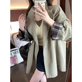 2026 Autumn New High-End Small Small Windwear Women Loose Leisure Retro Simple Good Quality Coat