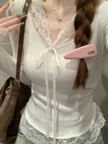 2026 Women's Autumn And Winter New Romantic Exquisite Lace Splicing V-Neck Bottoming Shirt Folded Jerseys Around The Waist