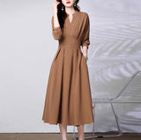Early Spring Elegant Simple French Dress 2026 New Fashion Age Reduction Slim Temperament Dress