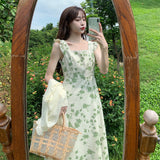Women's French Floral Dress 2025 Summer New Square To Receive Skinny Fresh Medium And Long Skirt