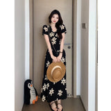 Vintage Lace V-Neck Broken Flower Short-Sleeved Dress Women's New Summer Waist Thin French A-Word Long Dress