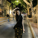 French Retro Temperament Floral Half-Dress Skinny Vest Female Sexy Hot Ass Skirt Set