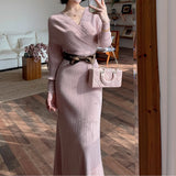Heart Love Book - 2025 Winter New Korean Sexy Hot Girl Temperament Style V-Neck Knitted Dress Tide