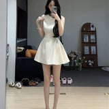 White Royal Sister Style Advanced Sensation A-Floor Dress 2025 New Sleeveless Design Sensing French Dresses Women's Summer