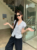 Designing A Blue Wood Ear Striped Soaked Women Summer Niche Age-Down V-Neck Collar Thringing Thin Short Sleeve Top