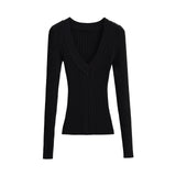 Han Mo Sense Thin V-Neck Knitted Shirt Showing Chest Big Waist Slender Sleeve Old Money Pit High Bullet Repair Body Dress Woman Autumn