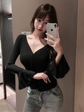Autumn New Care Machine V-Neck Horn Sleeves Sleeves Sexy Women's Long-Sleeved T-Shirt Short Top