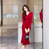 Sexy Babes Style Temperament V Collared Long-Sleeved Dress Women's New Winter Slimming And Hips Long Skirt