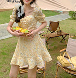 Sweet And Spicy Breeze Floral Dress French Orange Sterling Skirt New Bubble Sleeves Closed Waist A Short Skirt Summer