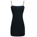 Designing A Small Girl With A Sense Of Sling With Low-Neck Dress In The New Summer Night Club Wearing A Bag Of Folded Skirts