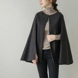 2026 This Coated Woman In Autumn Wears A Nei Shawl Girl