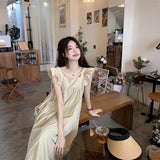 Sweet And Bare-Backed Flying Sleeve Bow Tie Dress Summer New Holiday Masked Thin Long Dress