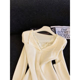 3.16/Spring New XUAN XIAO JIE Wooden Ear Lace V-Neck Soft-Creined Knitted Cardigan