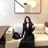 [Original Fabric] Korean Version Of Commuting Sweet V-Neck Lace Splicing Long Sleeves To Close The Waist Dress Women In Autumn 2025