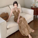 Hanging Neck V-Neck Dress Sexy A-Shaped Dress Women Spring New Waist Display Thin Holiday Sling Dress