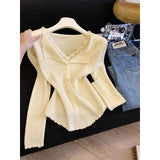 3.16/Spring New XUAN XIAO JIE Wooden Ear Lace V-Neck Soft-Creined Knitted Cardigan