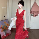 Seaside Holiday Temperament Red V-Necked Flower Sleeveless Dress Women's Summer 2025 New High-End Long Dress