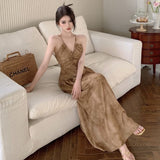 Hanging Neck V-Neck Dress Sexy A-Shaped Dress Women Spring New Waist Display Thin Holiday Sling Dress
