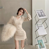 Early Spring High-End Pure Desire Hanging Neck Dress Women Waist Design Autumn And Winter 2025 New Body-Body Ass Skirt