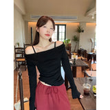 Pure Wind Red Fake Two-Piece Open Shoulder Splicing Long-Sleeved Knitted Shirt Women Autumn Wood Ear Design Feel Bottom Top